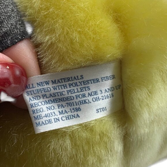 Vintage Yellow Duck Plush Toy SKM Enterprises Quacks Sound Stuffed Animal 8" - Picture 6 of 7